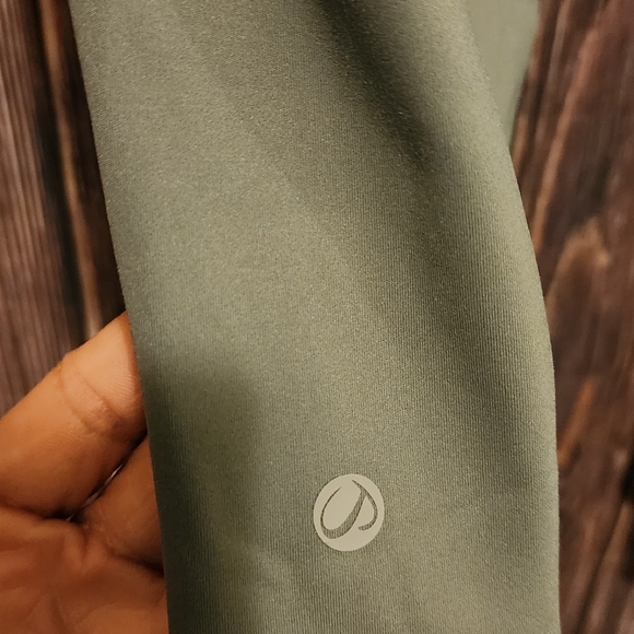 Peloton workout pants - Picture 2 of 2